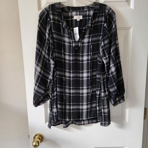 Loft Black & White Blouse Size Small